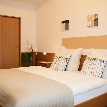 Stadthotel Russelsheim 外观 照片