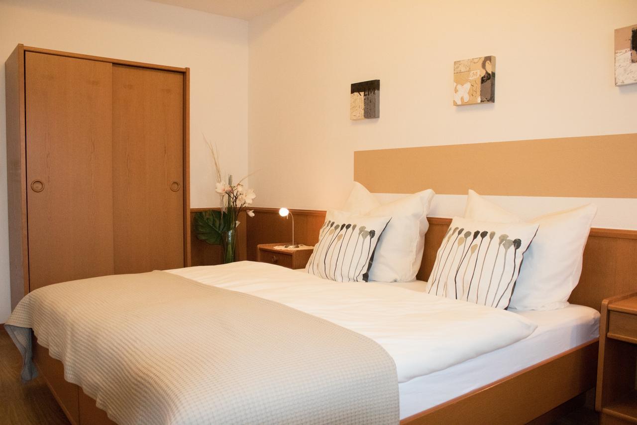 Stadthotel Russelsheim 外观 照片
